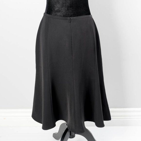 Lovely Mr. Jax satin crepe type skirt - sz 14 - Picture 3 of 4